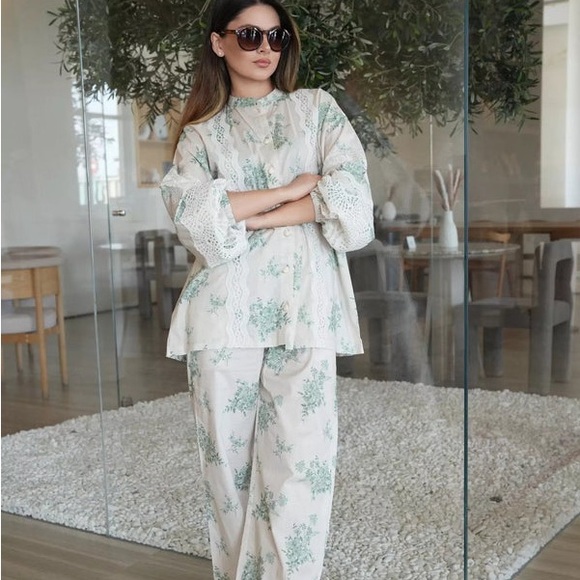 sowears Tops - Teal Floral Lace Trim Top and Pants Set coord set of 2 cotton